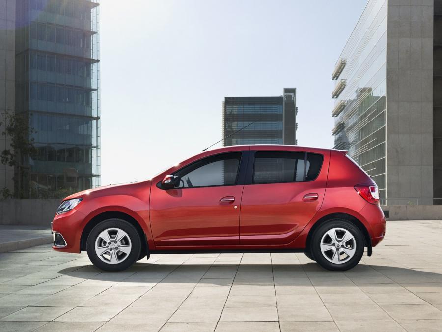  Renault Sandero 2014 года  (RU) (фото 7 из 9)